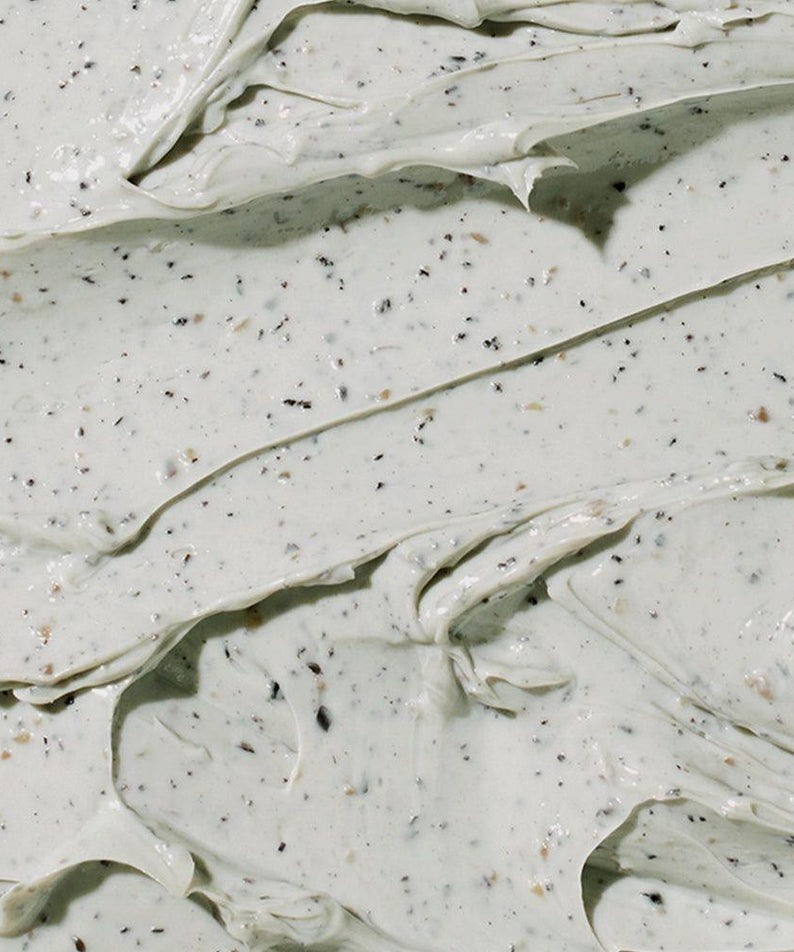 BEPLAIN Mung Bean Pore Clay Mask 120ml : texture verte sur fond neutre, produit BEPLAIN pour masque anti-imperfections.