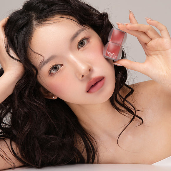 BLESSED MOON Veil Blur Lip Tint