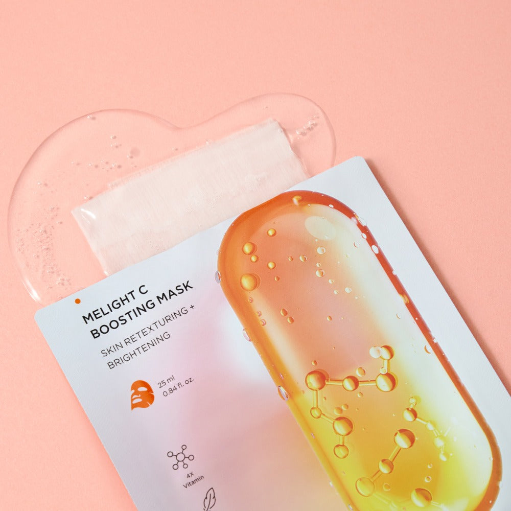 BRTC Melight C Boosting Mask 10 Sheets, marque BRTC, masques en tissu sur fond rose, ambiance soin beauté