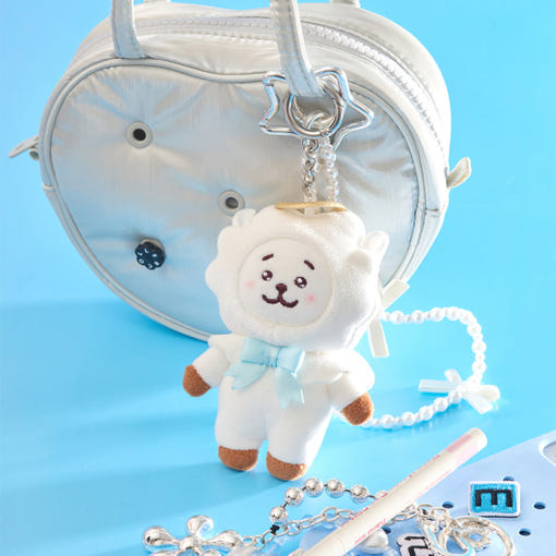 BT21 Angel & Villain Angel Plushy Key Ring disponible sur Ma petite Coree, ton Eshop 100% K-beauty en direct de Seoul