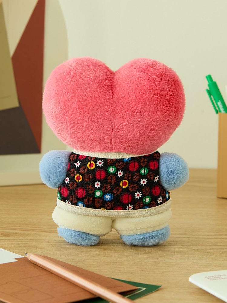 BT21 CAMPFIRE CLOSET - GRANNY VEST SET, peluche cœur rose avec gilet granny, chambre décorée, LINE FRIENDS x BTS.