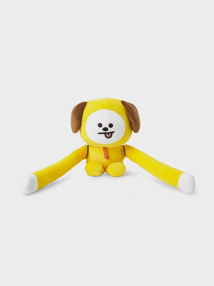 BT21 CHIMMY BIG PLUSH MAGNET CHEWY CHEWY CHIMMY : peluche officielle LINE FRIENDS, chiot CHIMMY jaune, sur fond clair.