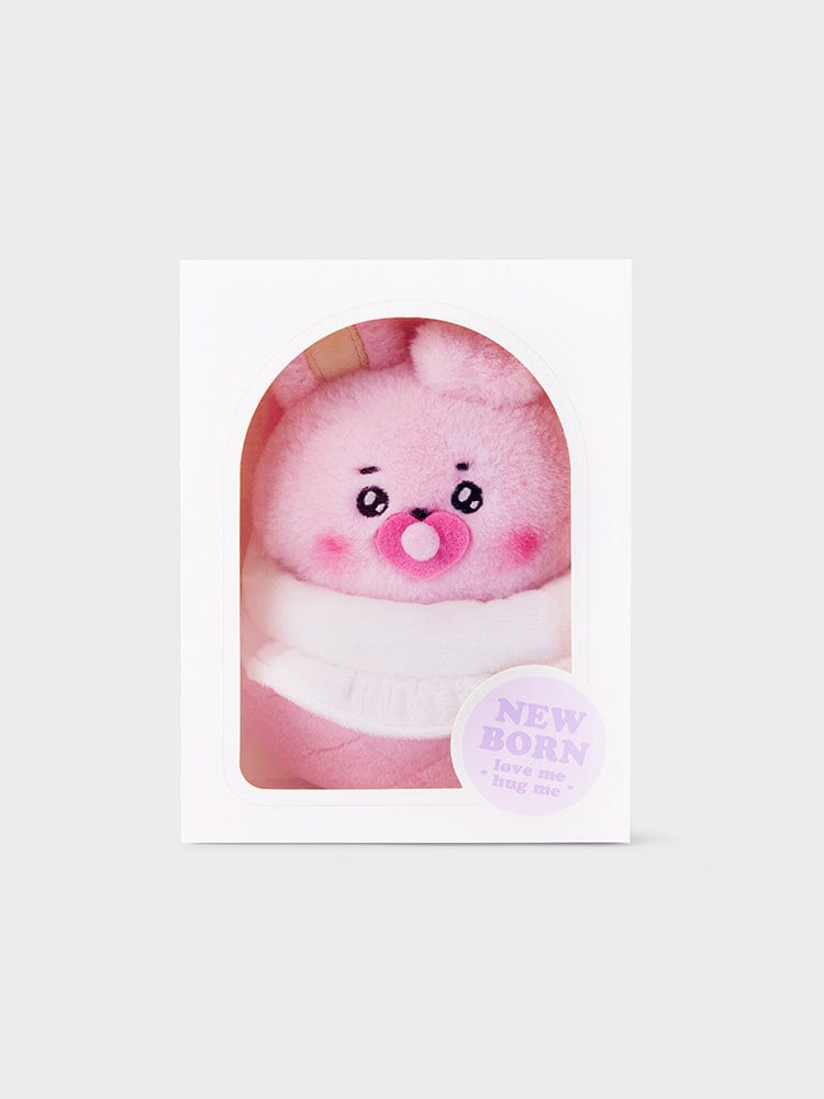 BT21 COOKY NEWBORN BABY PLUSH LINE FRIENDS : peluche bébé lapin musclé COOKY, dans son emballage, fond clair.