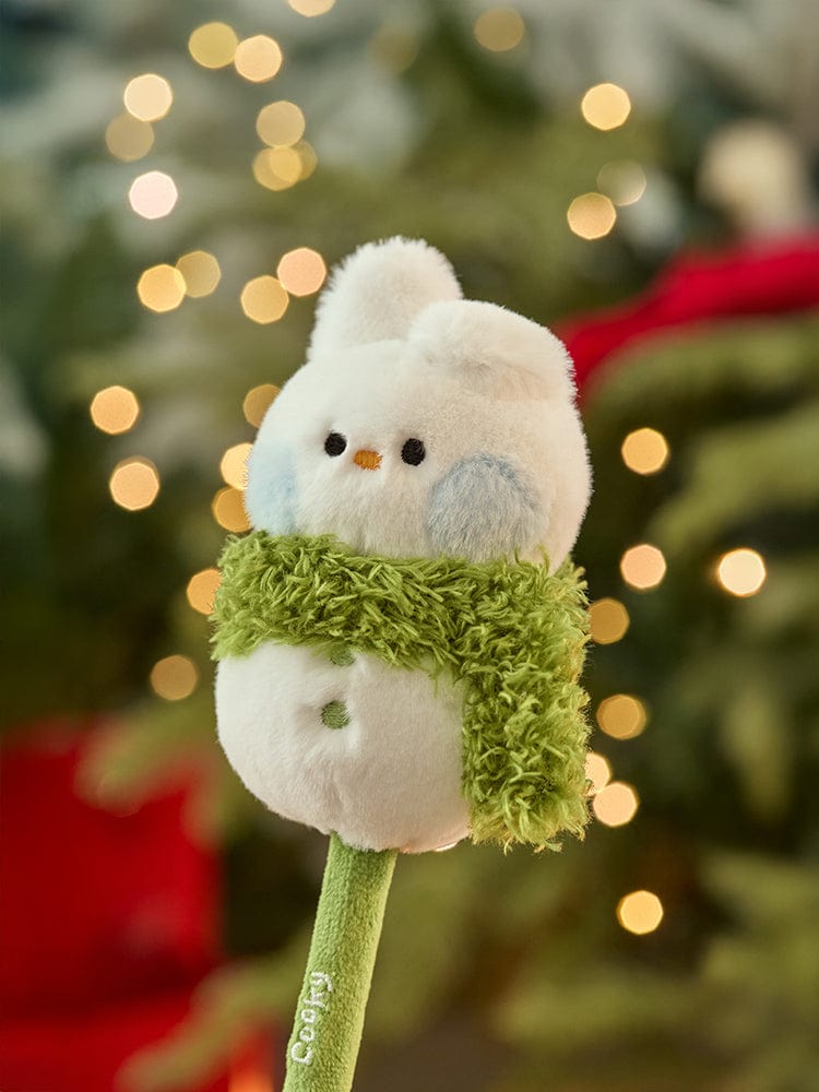 BT21 COOKY mini minini SNOWMAN PLUSH GEL PEN PETITE HOLIDAY : peluche COOKY en bonhomme de neige, décor sapin de Noël