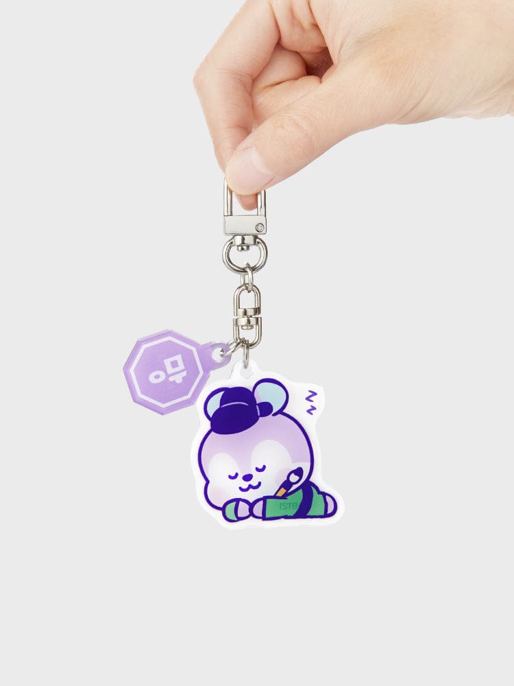 BT21 MANG BABY ACRYLIC KEYRING K-EDITION ver.2 : porte-clés MANG en acrylique, main tenant le bijou, fond clair LINE FRIENDS