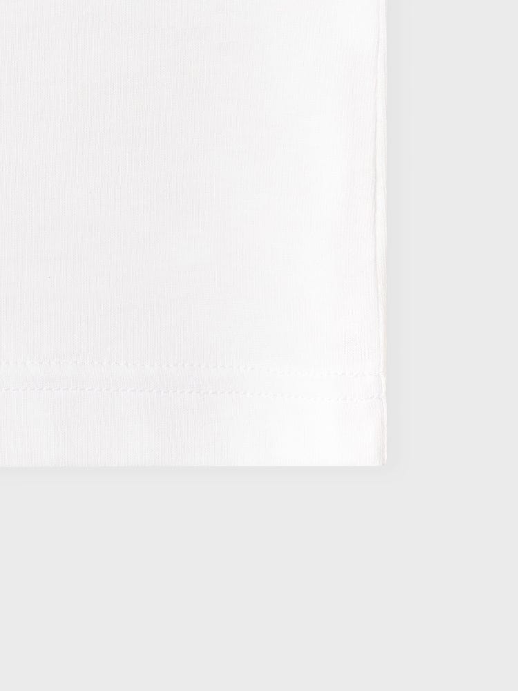 BT21 MANG BASIC STREET SHORT SLEEVE TSHIRT WHITE (M) : t-shirt blanc officiel LINE FRIENDS, vue du tissu en studio