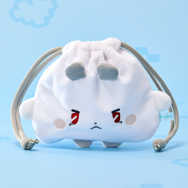 BT21  MMMM String Pouch, pochon blanc à cordon avec personnage, marque BT21 sur fond bleu ciel.