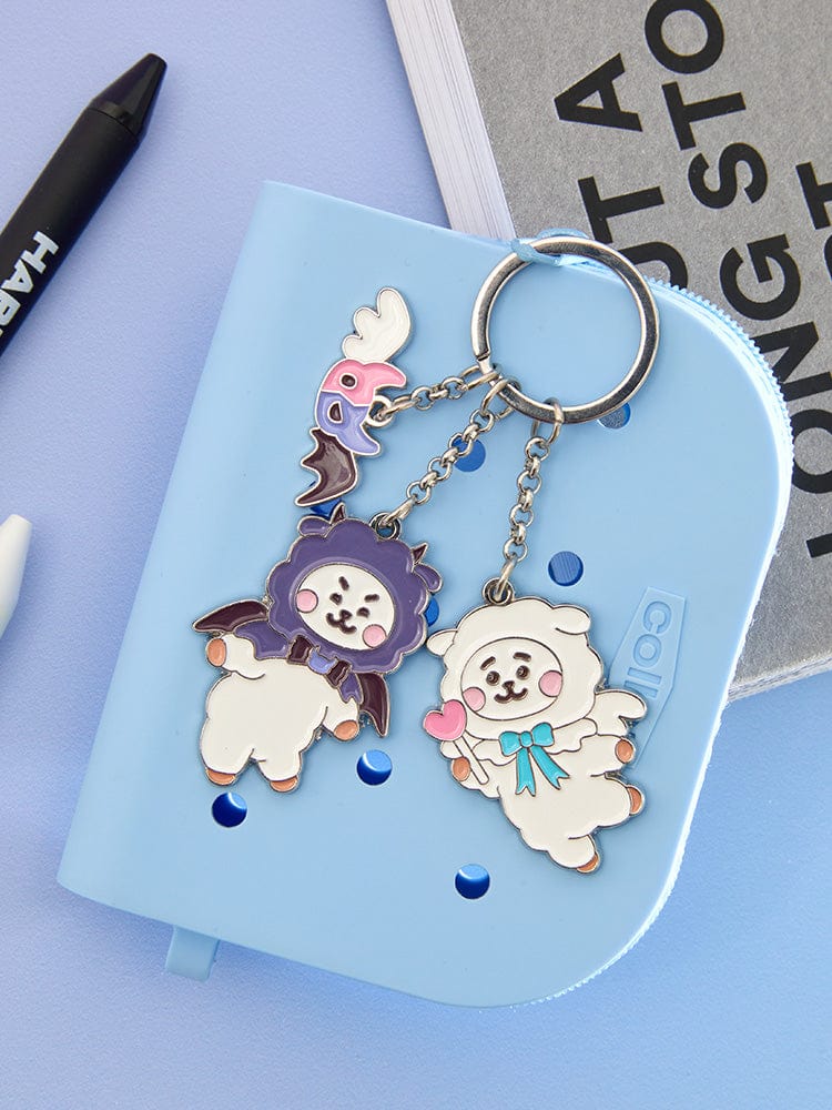 BT21 RJ METAL KEYRING ANGEL & VILLAIN, porte-clés métal RJ et charms anges/vilains sur carte bleue, LINE FRIENDS.