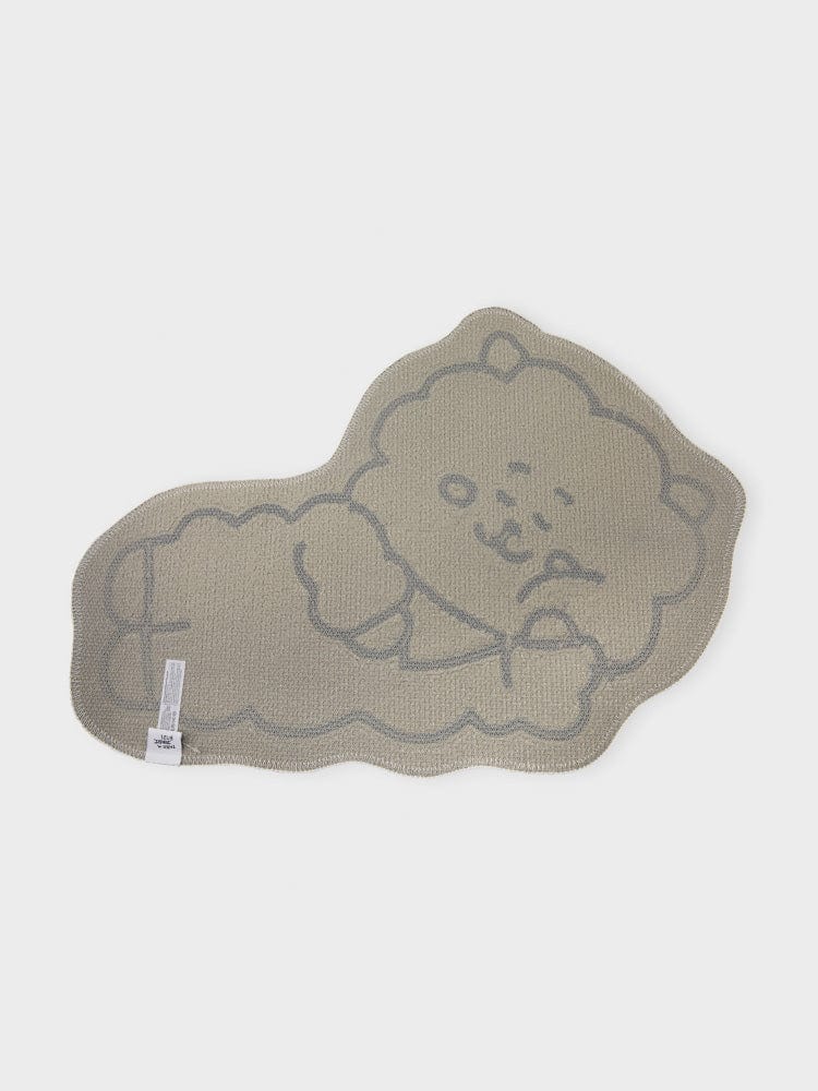 BT21 RJ NON-SLIP SMALL RUG COZY HOME : petit tapis antidérapant officiel LINE FRIENDS, motif alpaga RJ dans un décor cosy