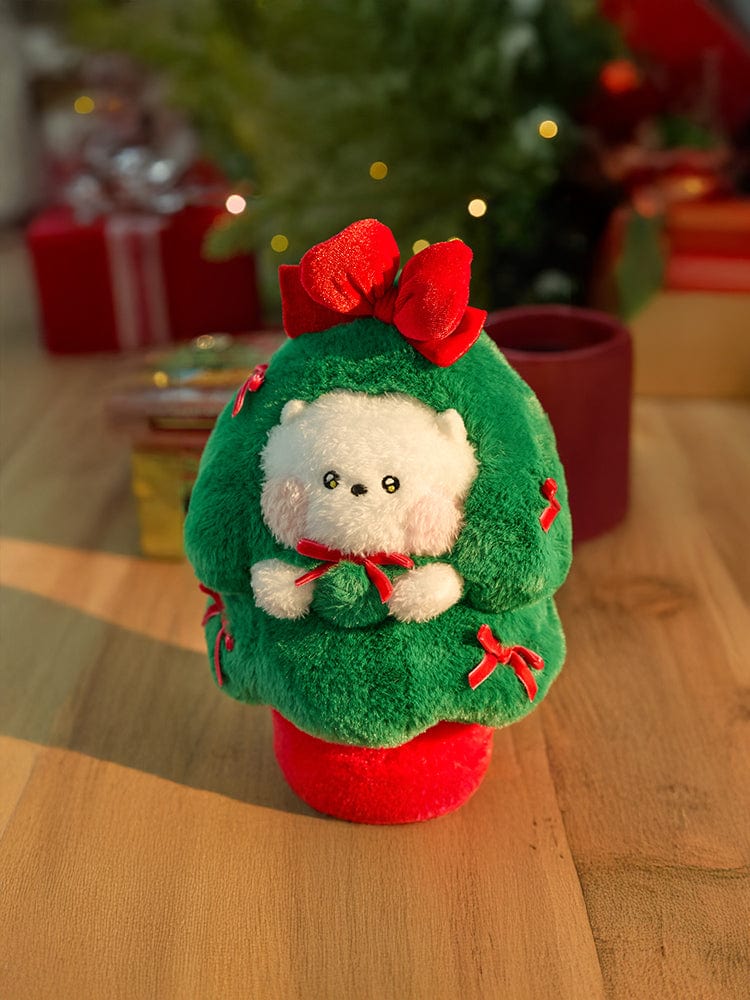 BT21 RJ minini TREE PLUSH PETITE HOLIDAY : peluche RJ alpaga, déco sapin de Noël, ambiance festive, chambre.