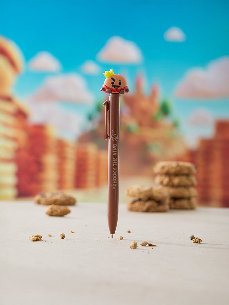 BT21 SHOOKY THE KING FIGURE PEN, stylo officiel LINE FRIENDS avec figurine SHOOKY sur fond décor ville pastel