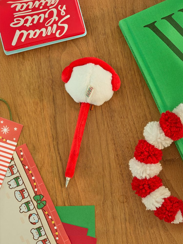 BT21 SHOOKY mini minini SNOWMAN PLUSH GEL PEN PETITE HOLIDAY : stylo peluche bonhomme de neige SHOOKY, sur bureau en bois