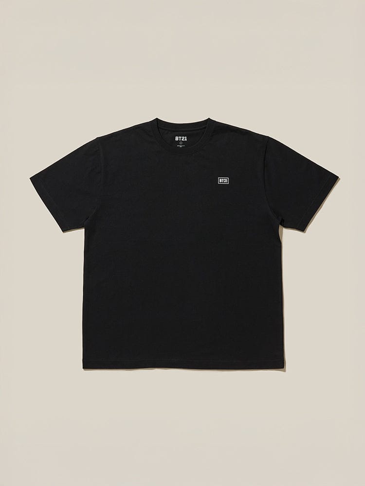 BT21 SHORT SLEEVE T-SHIRT BLACK SEOUL EDITION : t-shirt noir officiel LINE FRIENDS, face avant sur fond clair.