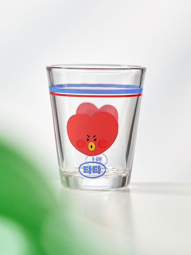 BT21 SOJU SHOT GLASS SOUVENIR : verre souvenir officiel LINE FRIENDS, design cœur rouge TATA sur fond blanc