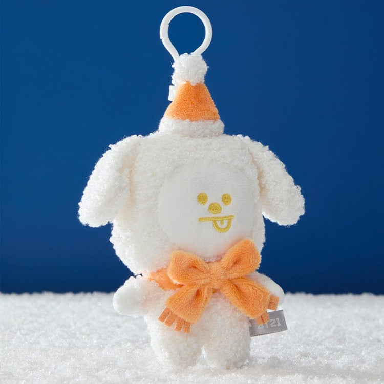 BT21  Snowman Doll Keychain, peluche bonhomme de neige blanc et orange, porte-clés sur fond bleu
