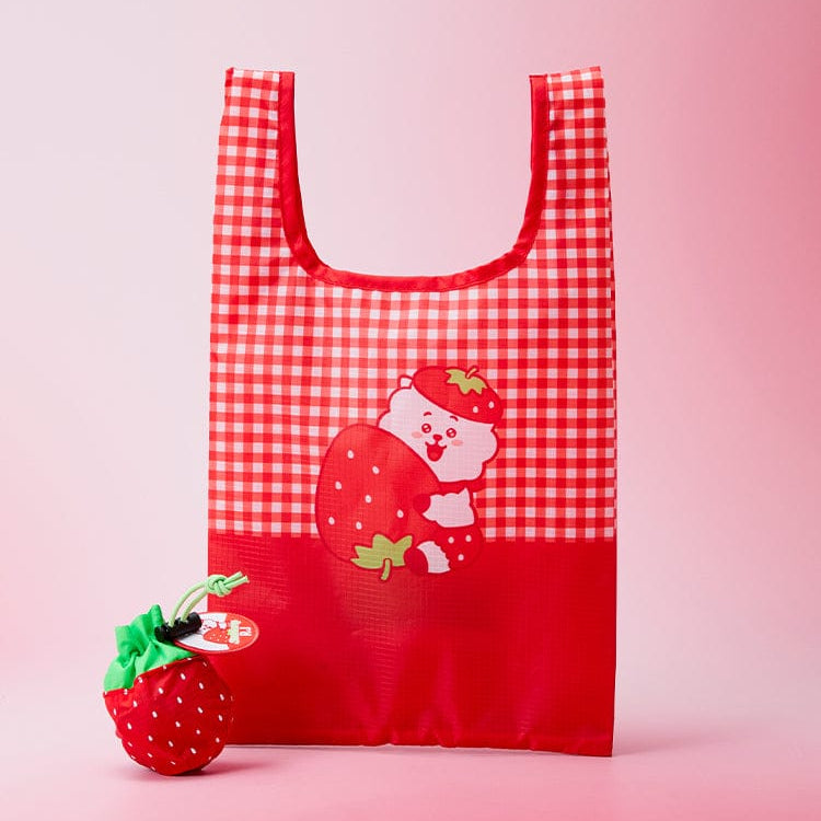 BT21  Strawberry Party Pouch Market Bag : sac réutilisable à motif fraises, brandé BT21, sur fond rose (vichy rouge).