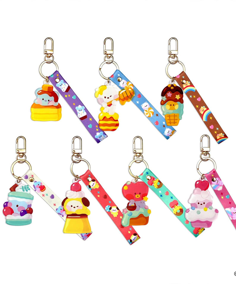 BT21 minini ACRYLIC STRAP KEYRING : porte-clés en acrylique coloré avec sangles, personnages BT21 sur fond blanc.