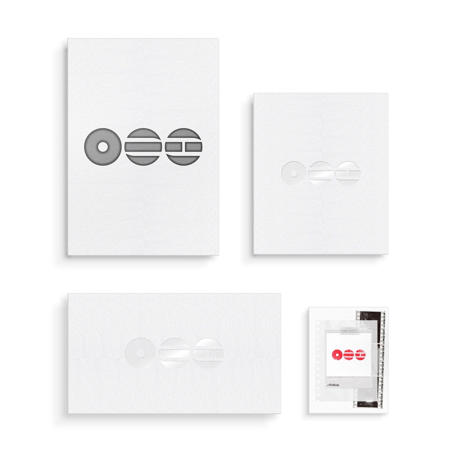 BTS - [ARIRANG] (Rooted in Korea Ver. / Rooted in Music Ver. / Living Legend Ver. / Weverse Albums ver.) (Set of 4) album Kpop, visuel sur fonds blanc.