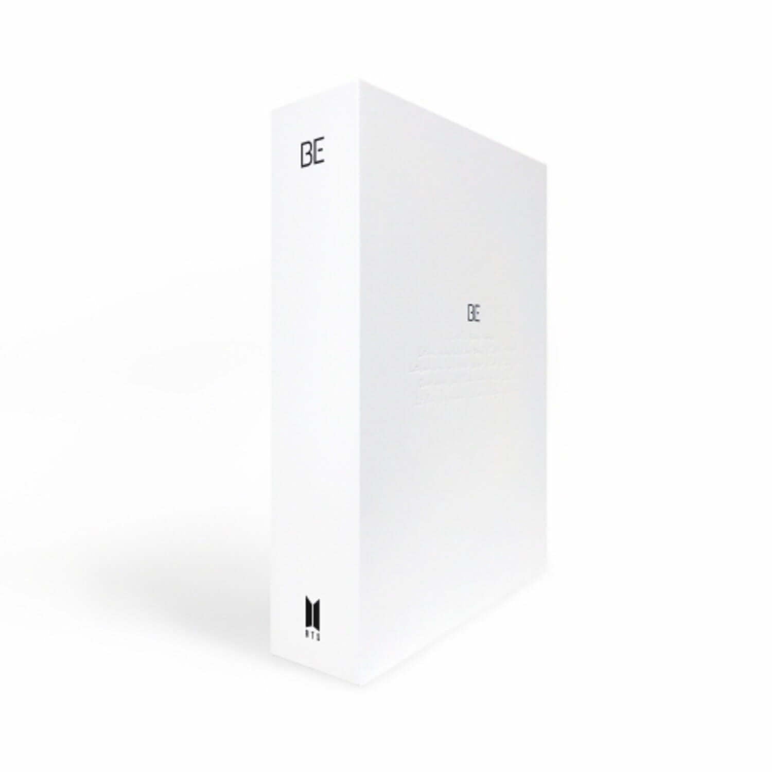 BTS - [BE] (Deluxe Edition) Limited - Album Kpop : coffret blanc minimaliste, marque BTS, fond clair, édition deluxe