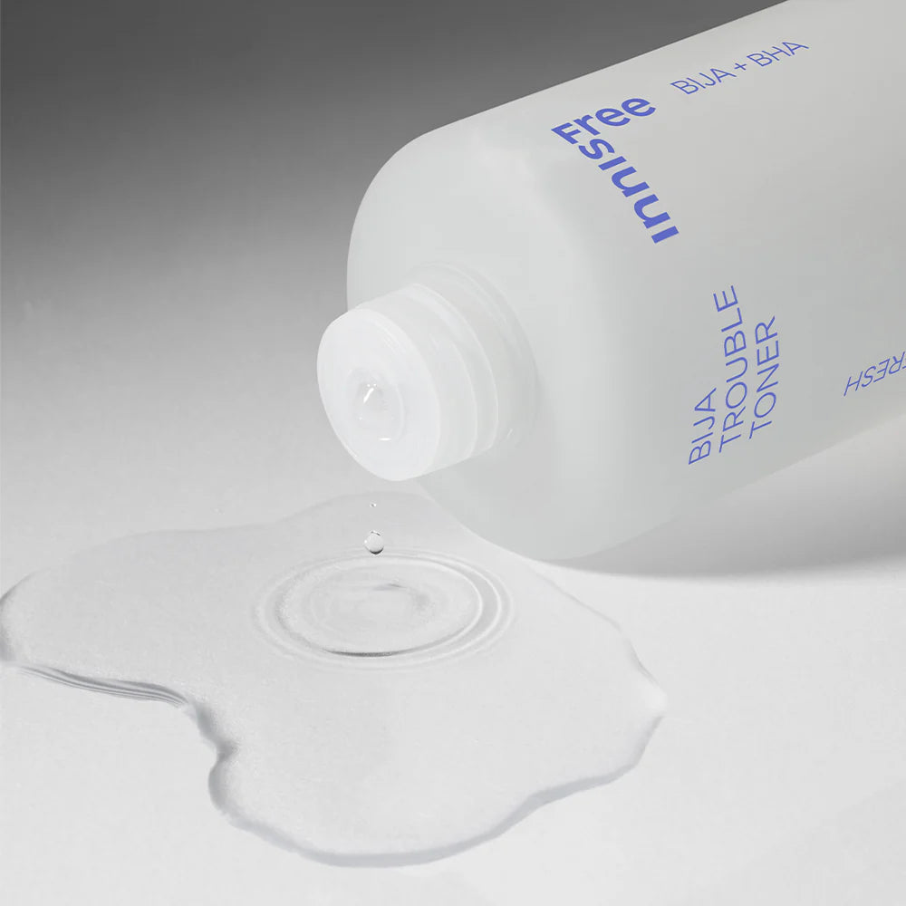 INNISFREE Bija Trouble Toner 170ml de la marque Innisfree, flacon blanc en contexte cosmétique, texture crème au premier plan