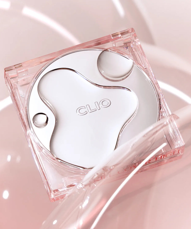 CLIO Kill Cover High Glow Cushion + Refill de CLIO, étui transparent rose sur fond lumineux, maquillage glow.