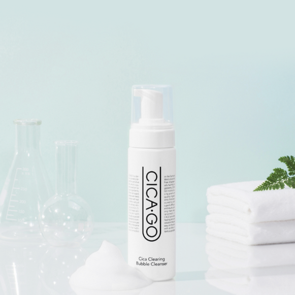 ISOI Cica Go Cica Clearing Bubble Cleanser 200ml en stock sur Ma Petite Corée