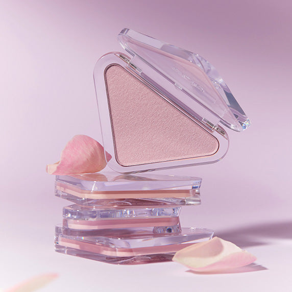 CLIO  Essential Blush Tab