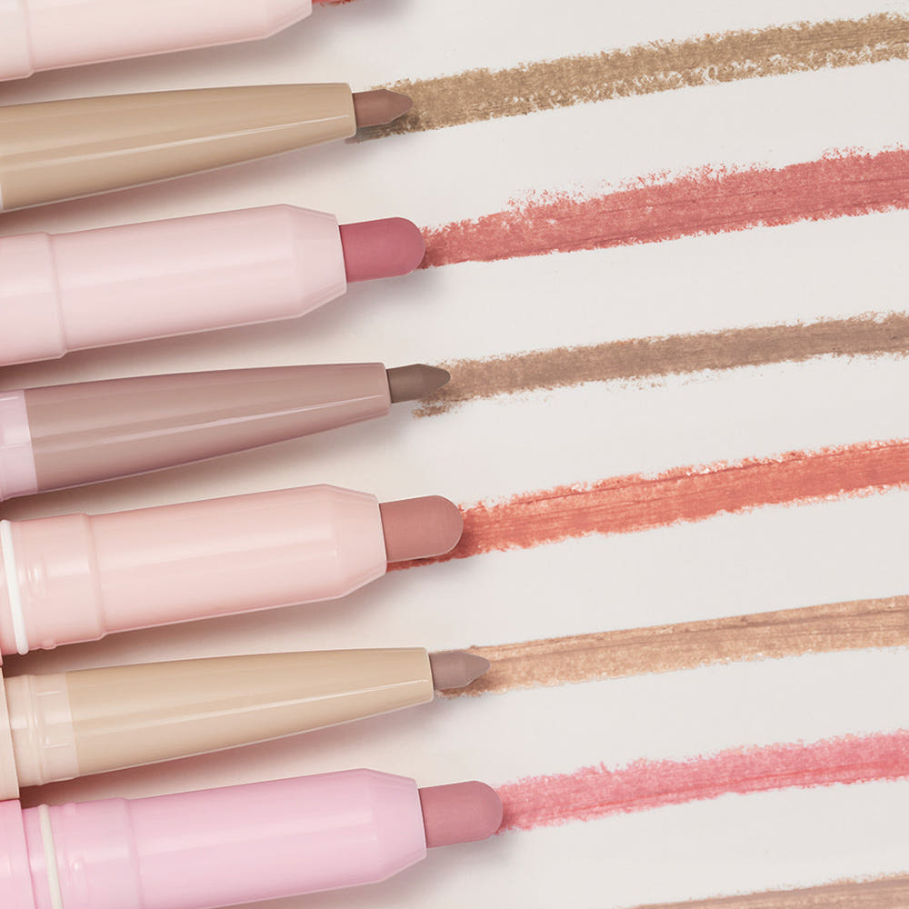 COLORGRAM All In One Over-Lip Maker