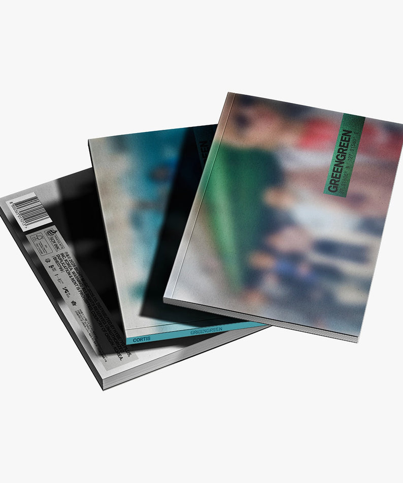 CORTIS - The 2nd EP [GREENGREEN] (Random 1 of 3) - Album Kpop : pochette en couverture, visuel vert, studio.