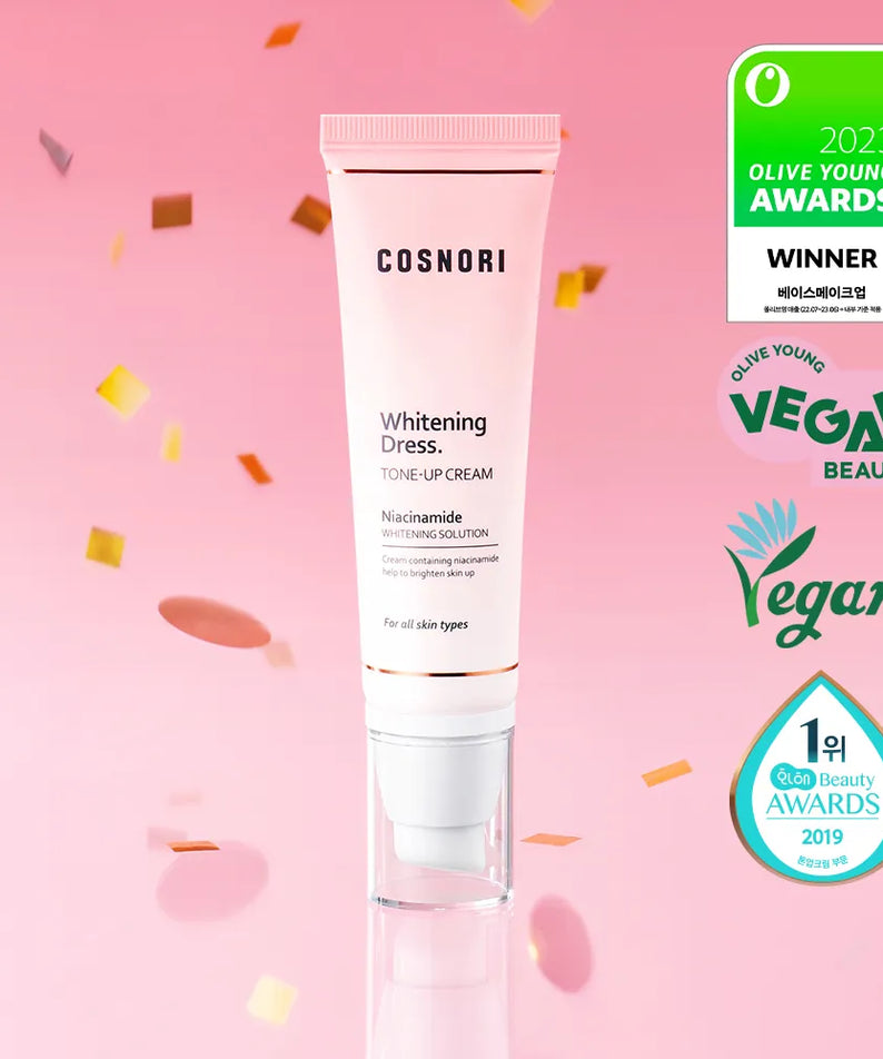 COSNORI Whitening Dress Tone-Up Cream 50ml, tube sur fond rose confetti, mise en avant marque COSNORI, beauté vegan