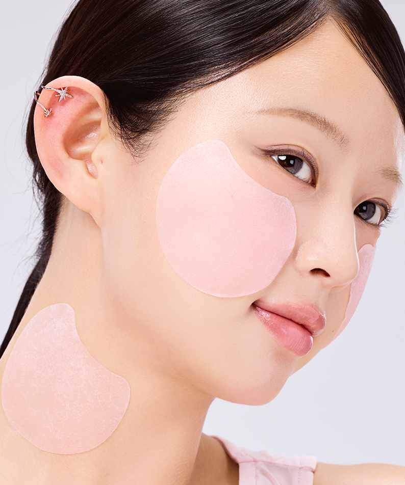 Décris l'image en français en mentionnant le produit, la marque et le contexte visuel. COSRX One Step Original Peptide Collagen Lifting Glow Pads (100 sheets)