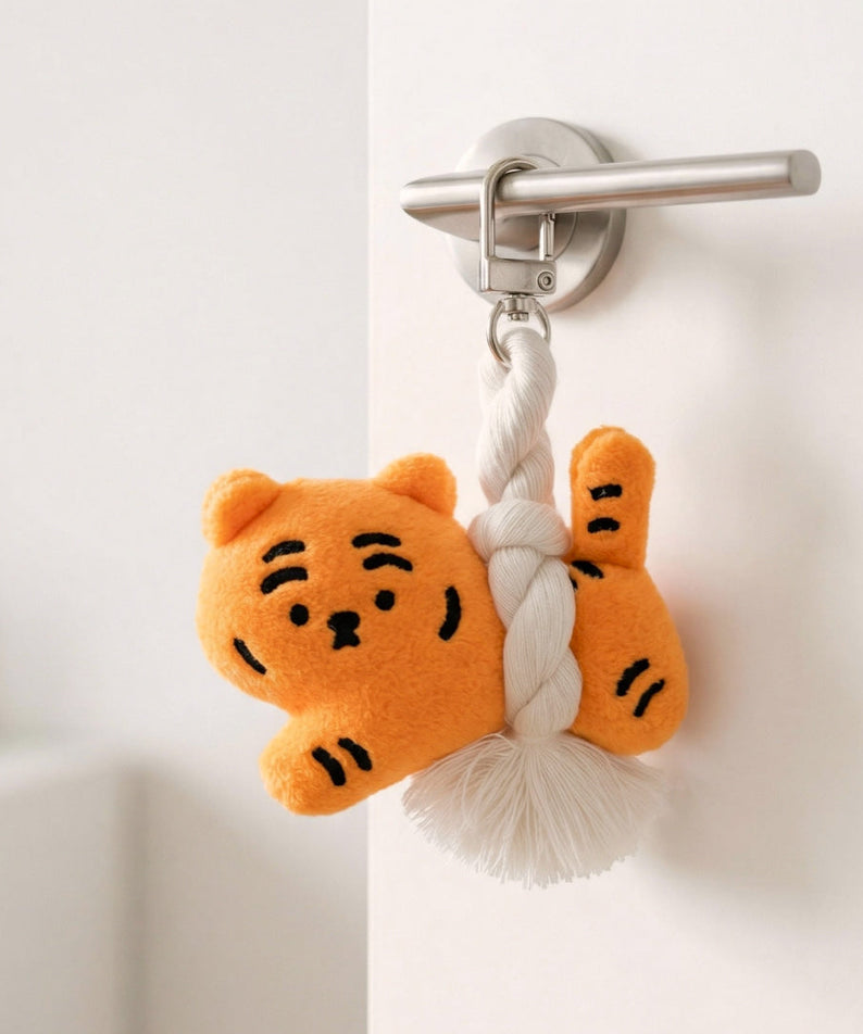 Muzik Tiger Exorcism Pollock Pollock Doll Keyring