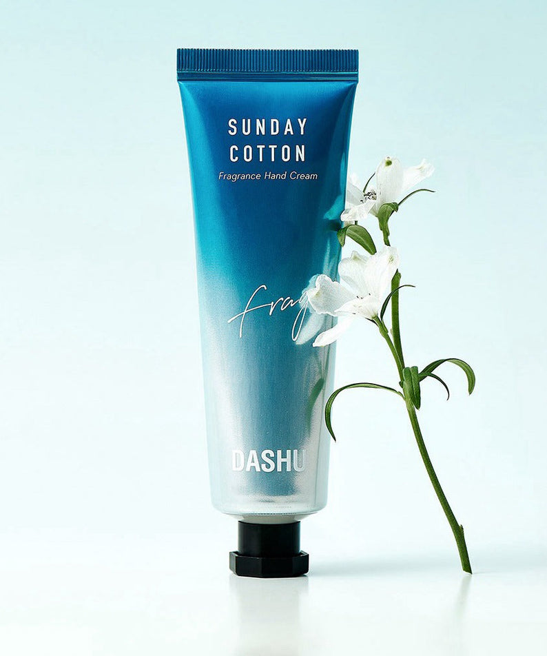 DASHU Perfume Hand Cream Sunday Cotton 50g, tube bleu sur fond clair avec fleurs blanches, marque DASHU, produit cosmétique
