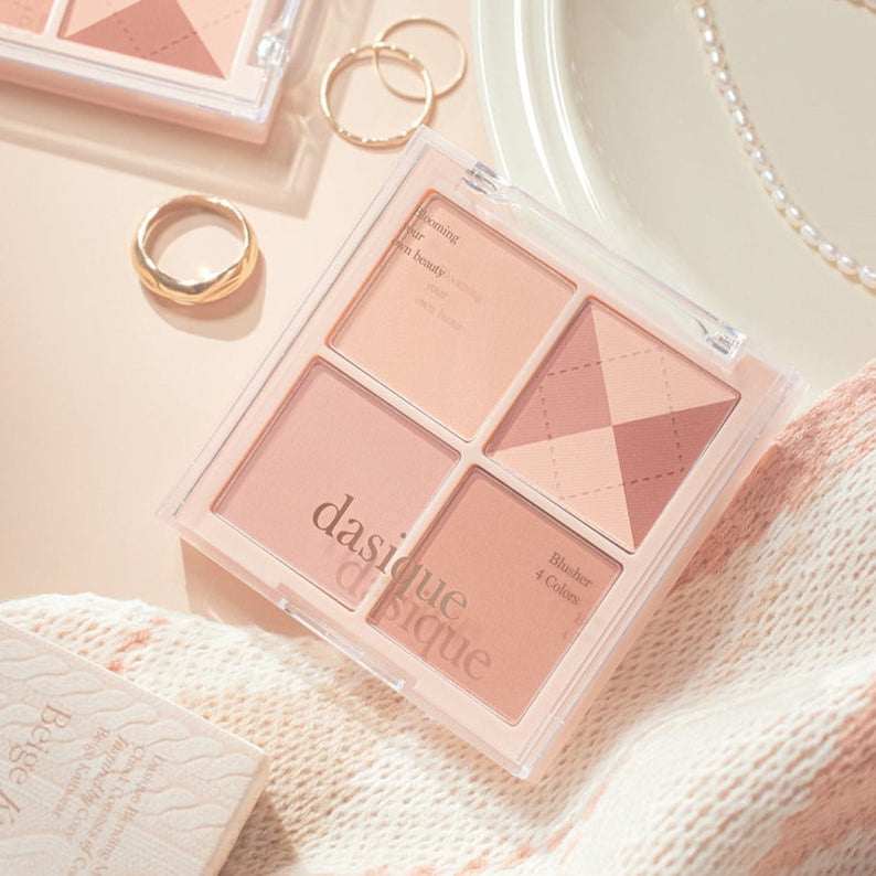 DASIQUE Blending Mood Cheek #04 Beige Knit disponible sur Ma petite Coree, ton Eshop 100% K-beauty en direct de Seoul