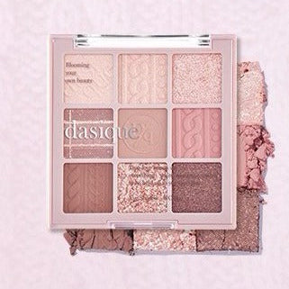 DASIQUE Shadow Palette 8g (#01 - #39) : palette de fards nude rosés avec swatches, marque DASIQUE, visuel maquillage