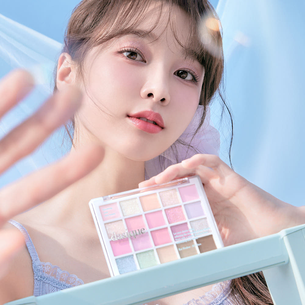 DASIQUE Mood Shadow Palette (#01 to #07)