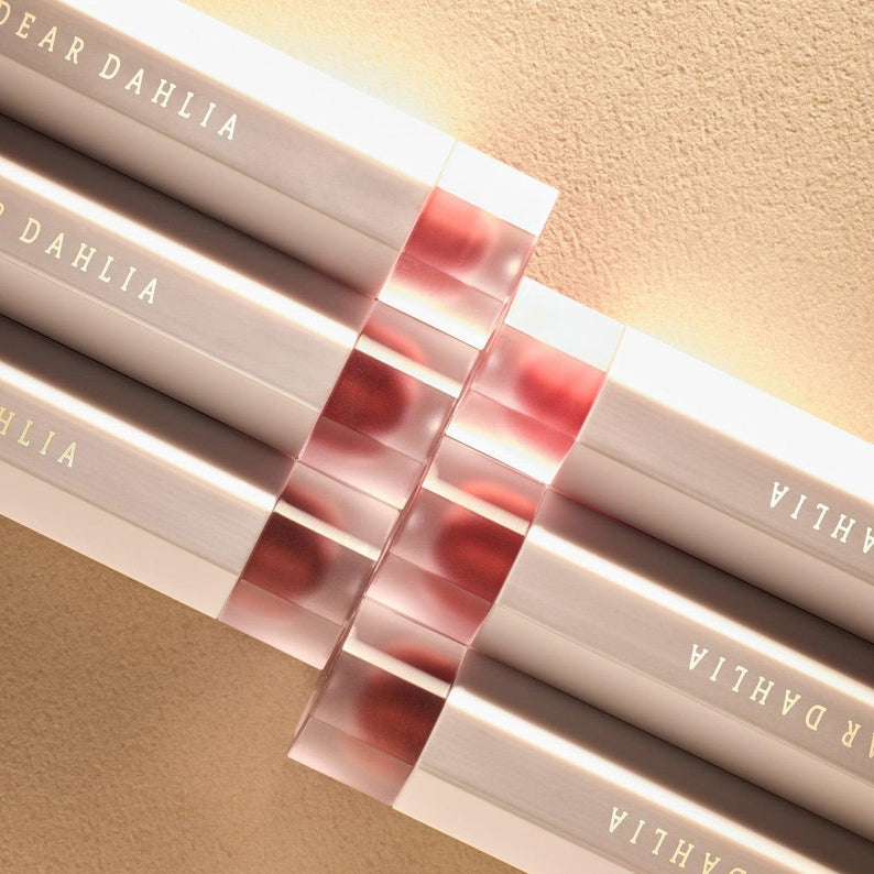 DEAR DAHLIA Dream velvet Lip Cloud disponible sur Ma petite Coree, ton Eshop 100% K-beauty en direct de Seoul