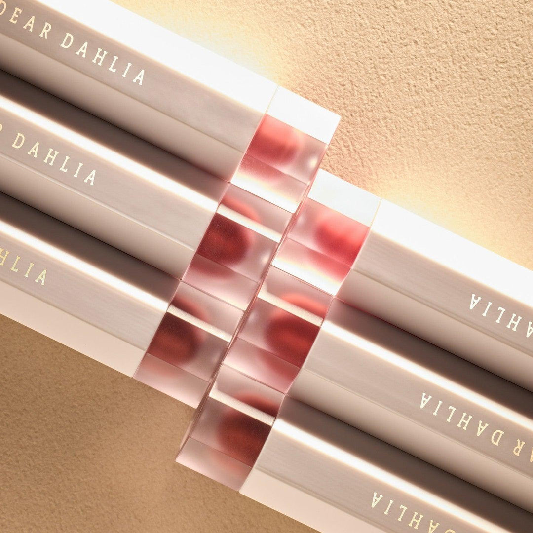 DEAR DAHLIA Dream velvet Lip Cloud disponible sur Ma petite Coree, ton Eshop 100% K-beauty en direct de Seoul