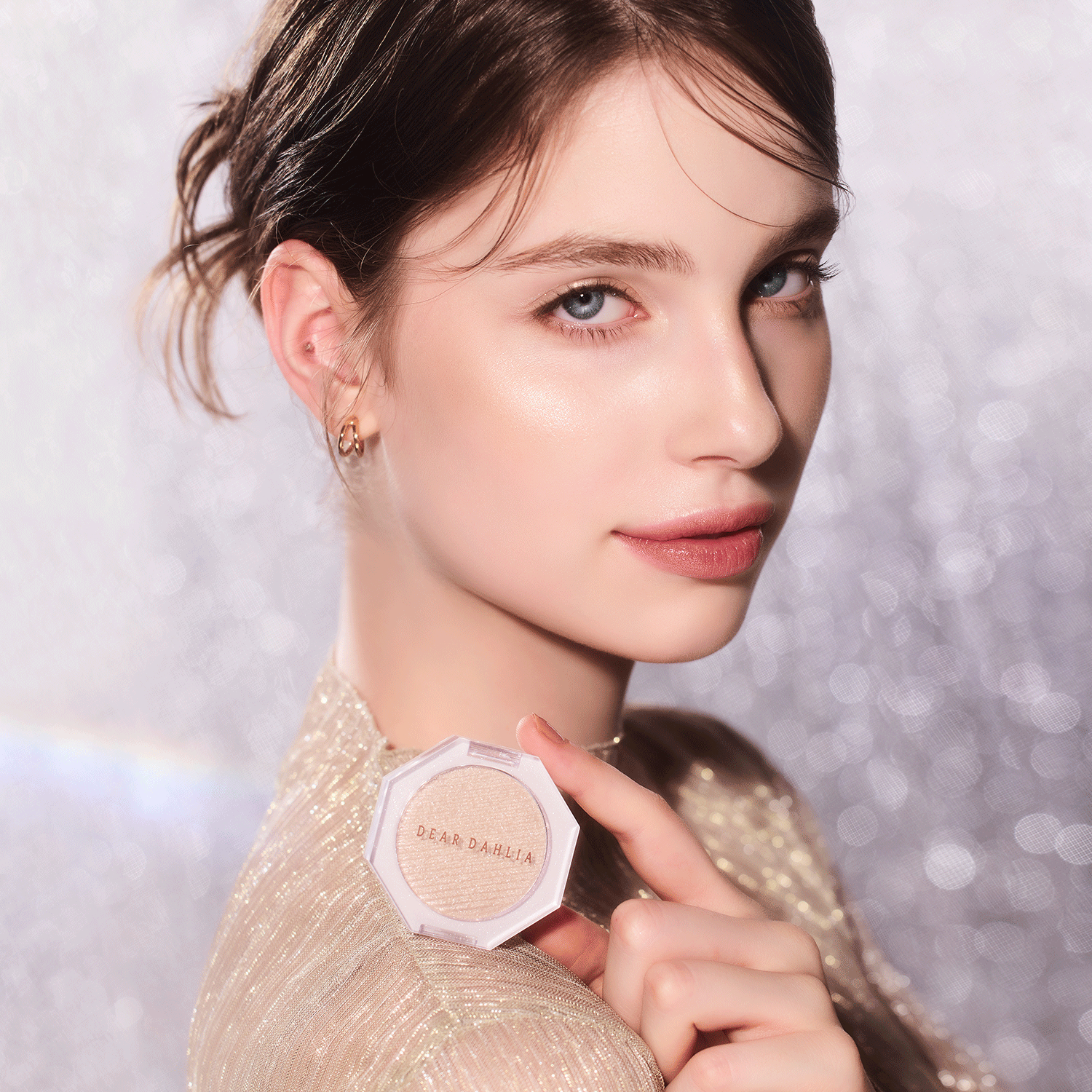 DEAR DAHLIA Glitz Glow Highlighter disponible sur Ma petite Coree, ton Eshop 100% K-beauty en direct de Seoul
