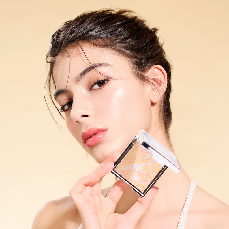 DEAR DAHLIA Skin Luminous Highlighter disponible sur Ma petite Coree, ton Eshop 100% K-beauty en direct de Seoul