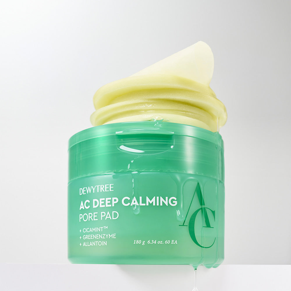 DEWYTREE AC Deep Calming Pore Pad 60 Pads de la marque DEWYTREE, pots vert et jaune sur fond blanc.