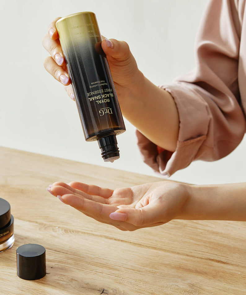 DR.G Royal Black Snail First Essence 165mL