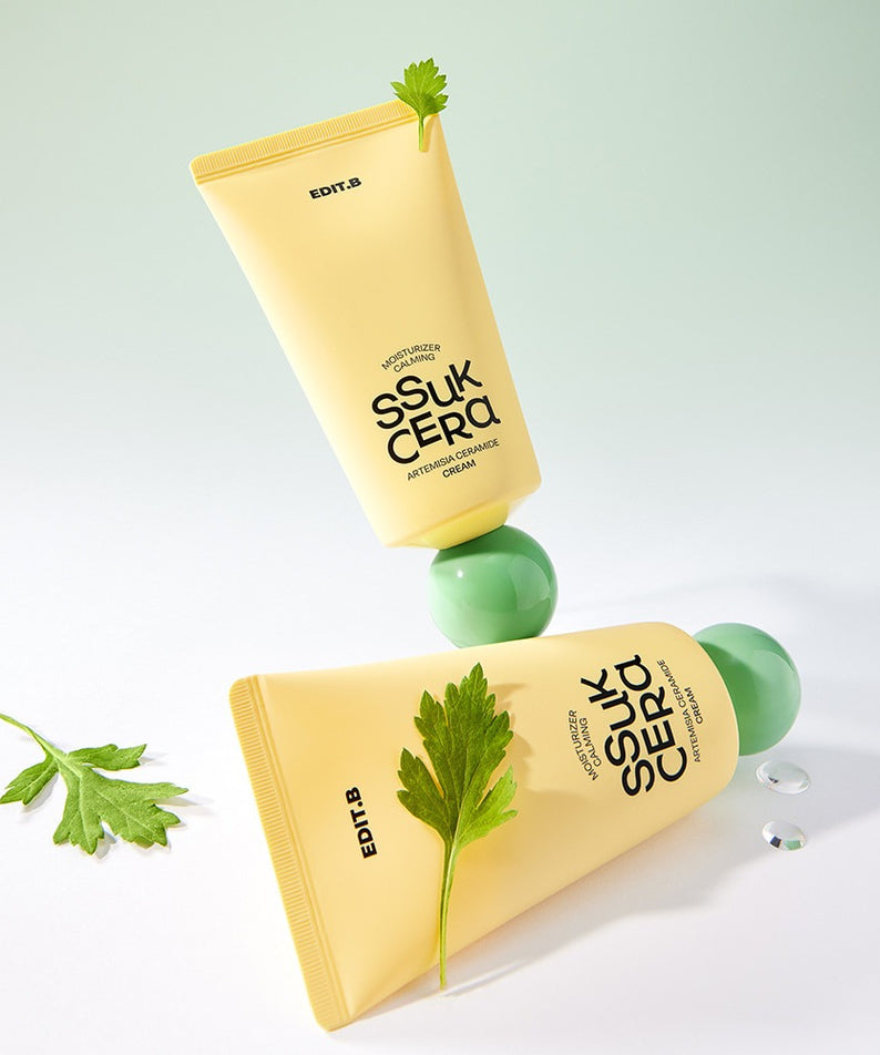 EDIT.B Moisturizing Soothing Mugwort Ceramide Cream 100ml, tube beige sur fond clair avec feuilles de mugwort vertes