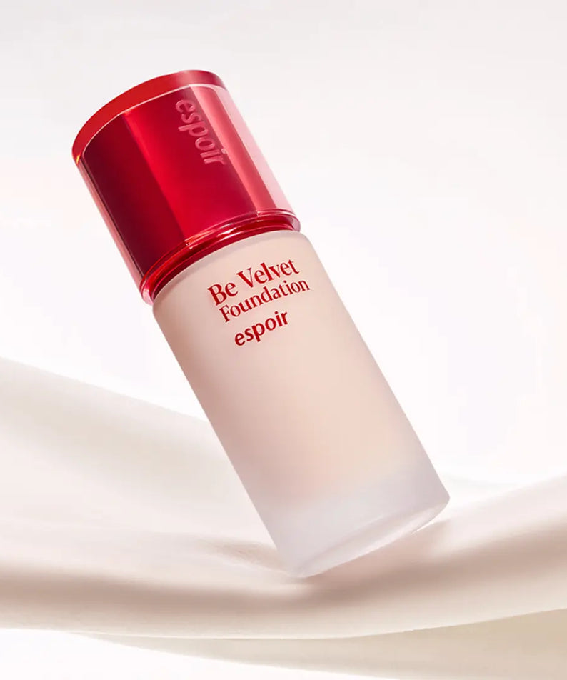 ESPOIR BE VELVET FOUNDATION SPF22 PA++ - Fond de teint velours en bouteille, maquillage lumineux avec protection solaire.