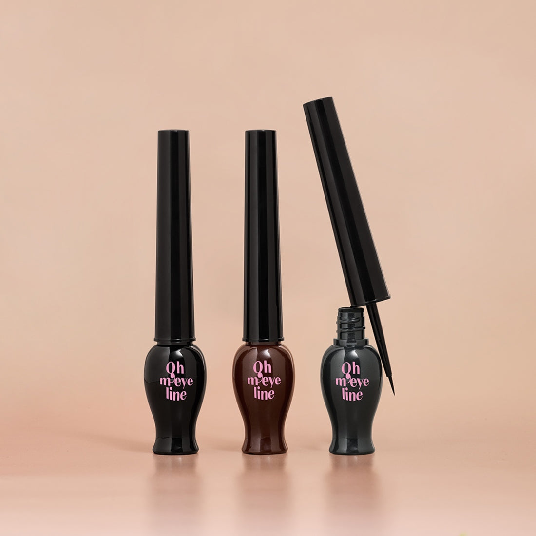 ETUDE  Oh My Line : trois tubes contour des yeux sur fond beige, produits ETUDE, contexte visuel beauté maquillage.