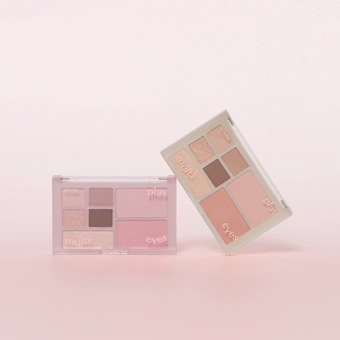 ETUDE Play Multi Eyes de la marque ETUDE, palette maquillage yeux en face, sur fond rose clair, style promo.