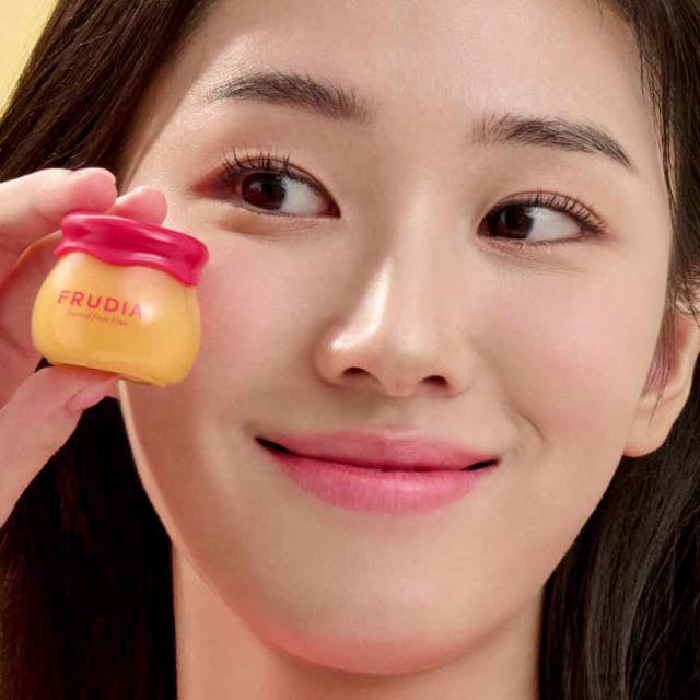 FRUDIA Pomegranate Honey 3 in 1 Lip Balm 10g