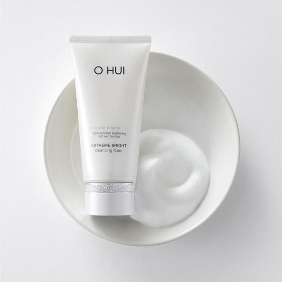 OHUI Extreme Bright Cleansing Foam 160ml en stock sur Ma Petite Corée