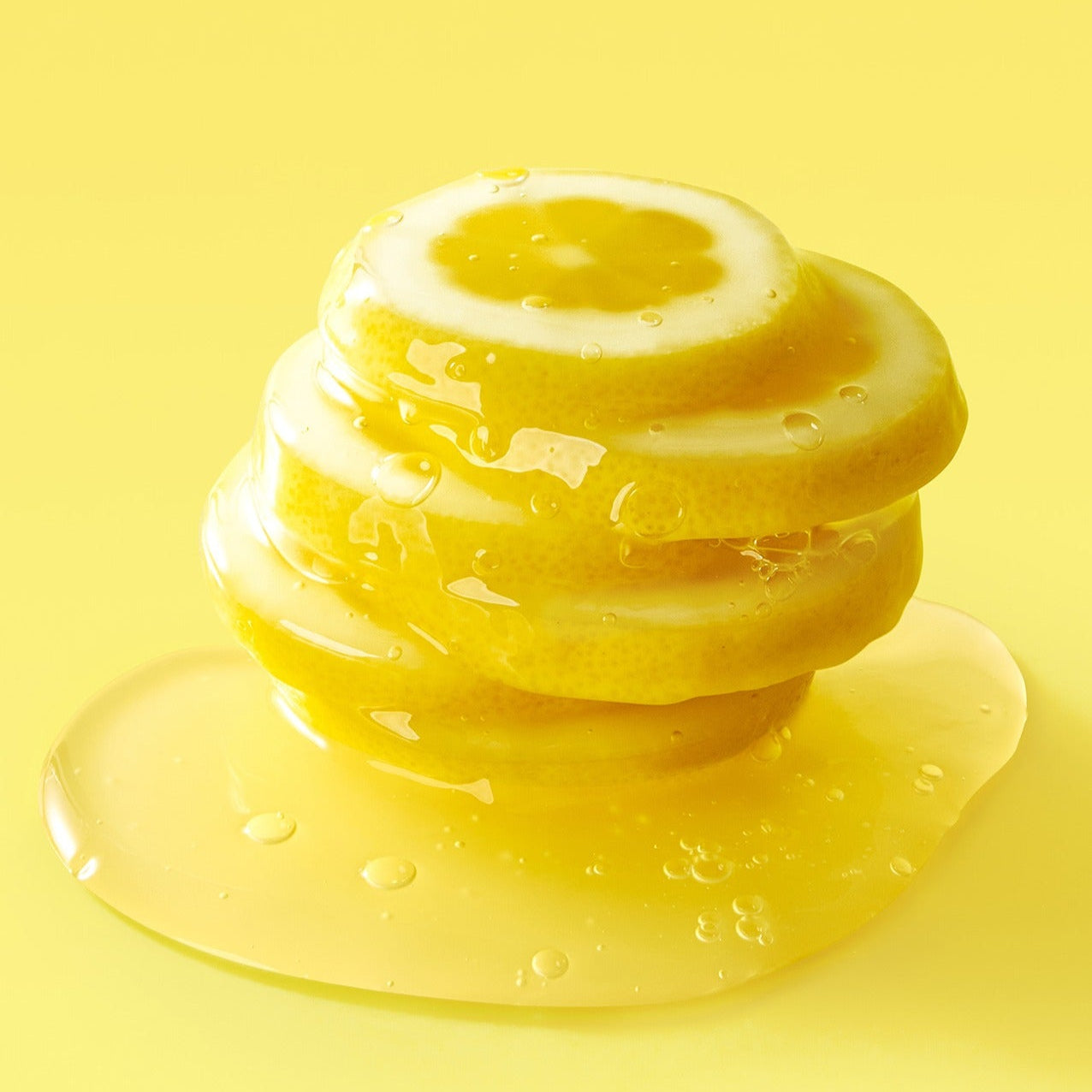 FULLY Lemon Vita Bubble Pack Cleanser 150ml, pack moussant au citron sur fond jaune, marque FULLY