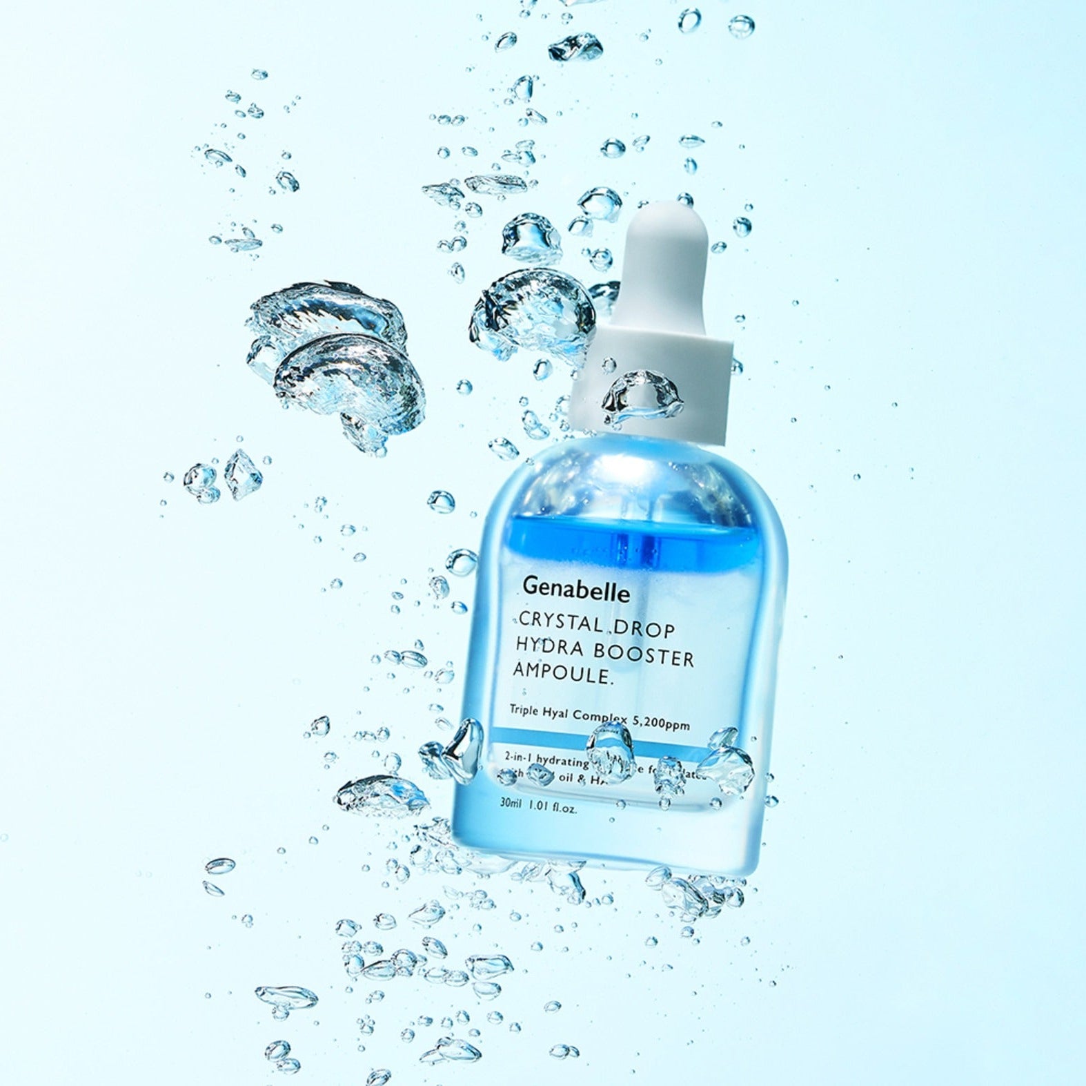 GENABELLE Crystal Drop Hydra Booster Ampoule 30ml, marque Genabelle, flacon bleu sous éclaboussures d’eau, visuel hydratant